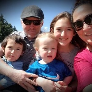 Meet your Posher, Aurora